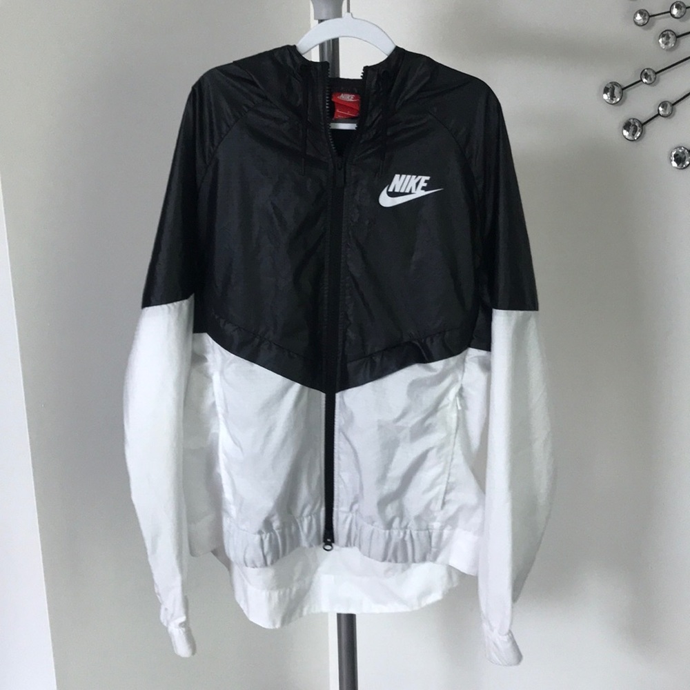 Nike Windbreaker